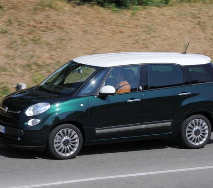 Noleggio Fiat 500L Automatica